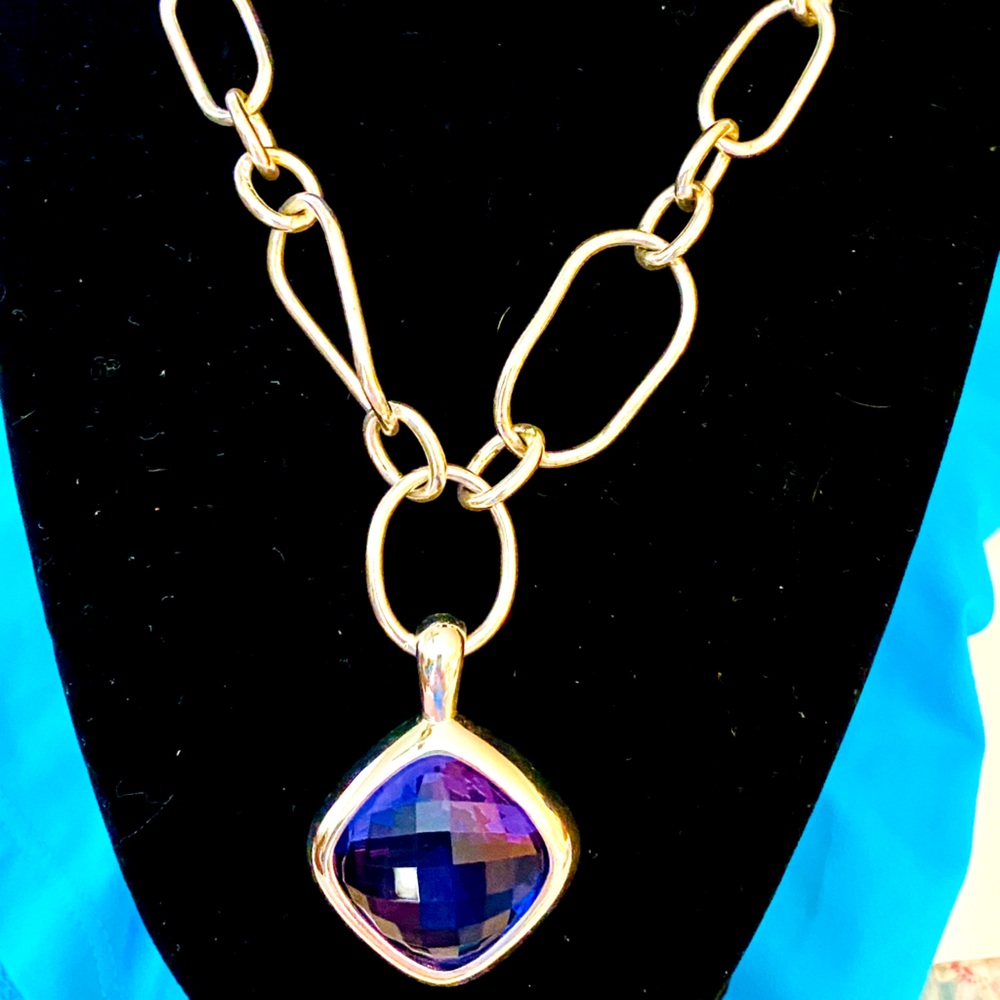 Joan Rivers new interchangeable pendant necklace.